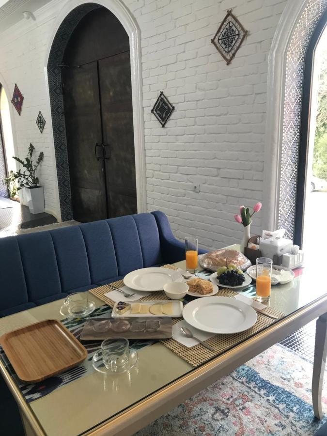 Khan Orda Hotel Tashkent Esterno foto