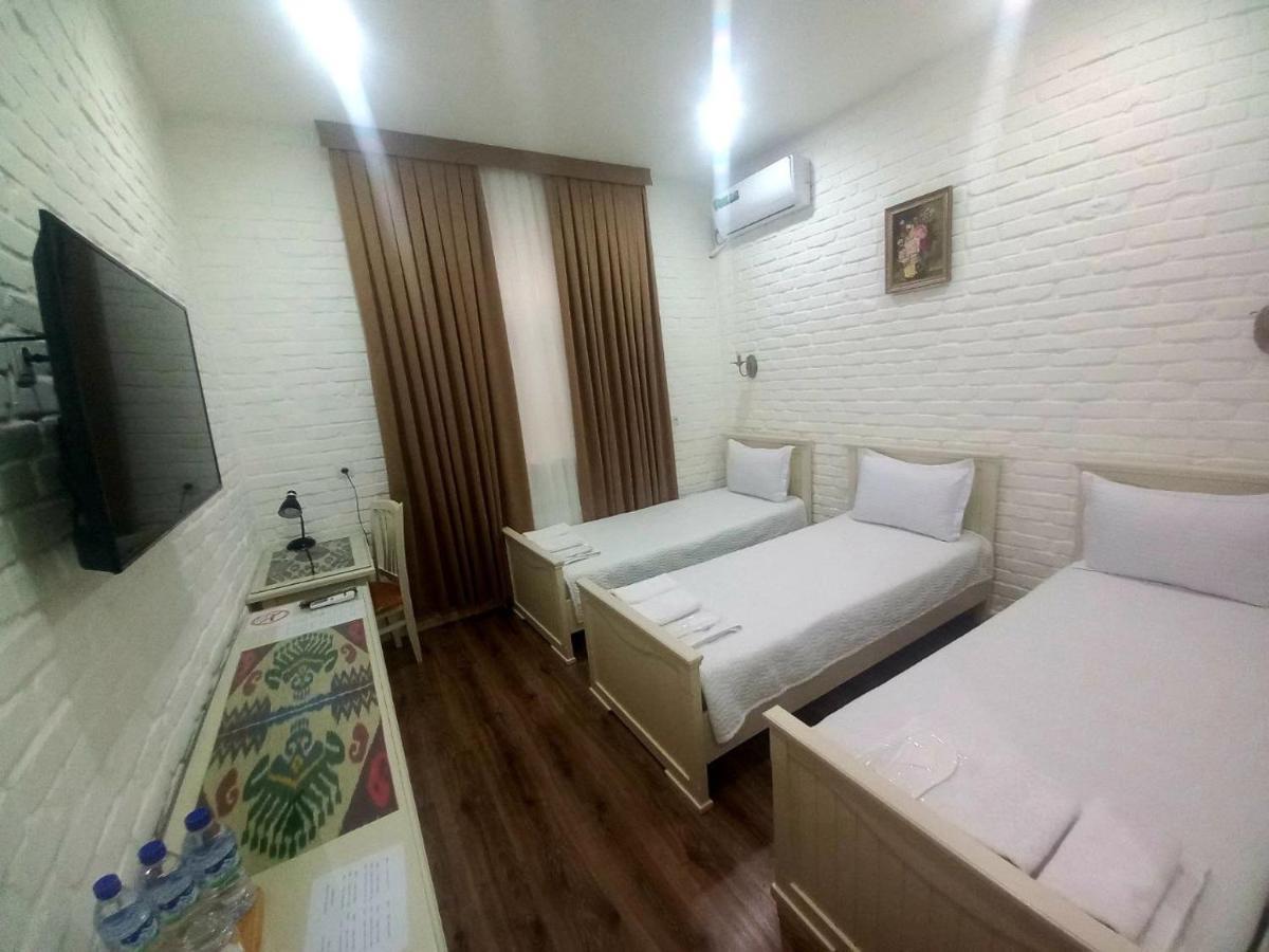 Khan Orda Hotel Tashkent Esterno foto